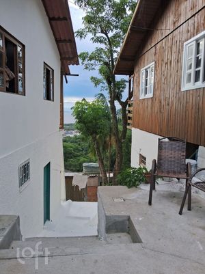 Image 22 - 848842