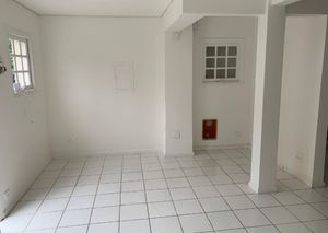 Image 2 - 848885