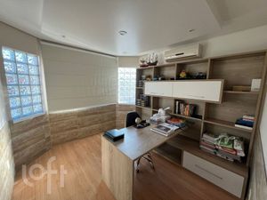 Image 21 - 848886