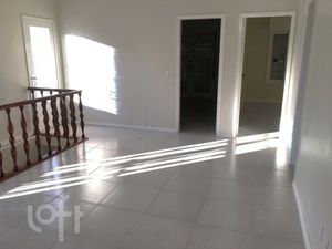 Image 9 - 848890