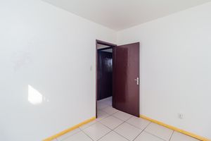 Image 8 - 848895