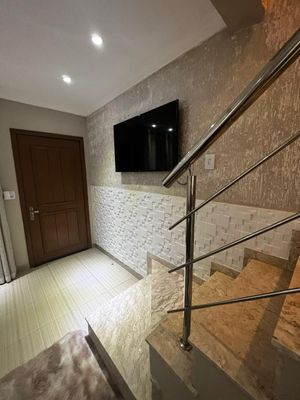 Image 14 - 848911