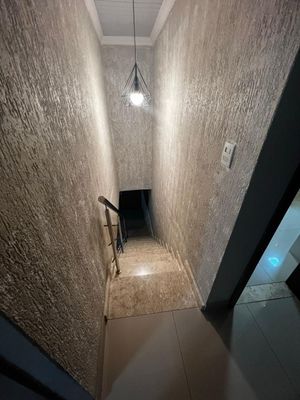 Image 16 - 848911