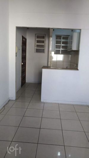 Image 8 - 848919