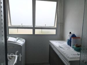 Image 10 - 848929
