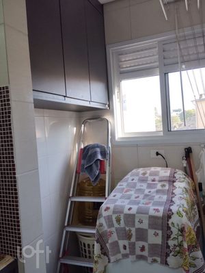Image 7 - 848945