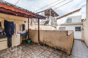 Image 17 - 848947