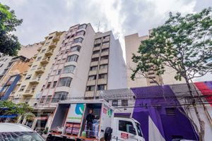 Image 33 - 848953
