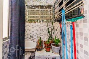 Image 9 - 848953