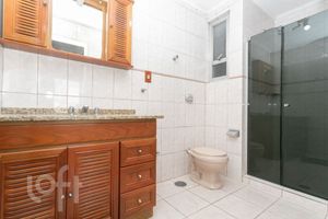 Image 31 - 848963