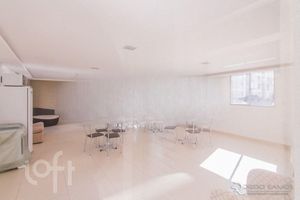 Image 16 - 848971