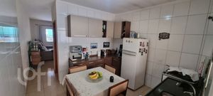 Image 2 - 848975