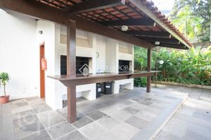 Image 32 - 848978