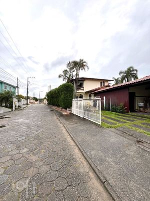 Image 39 - 849022