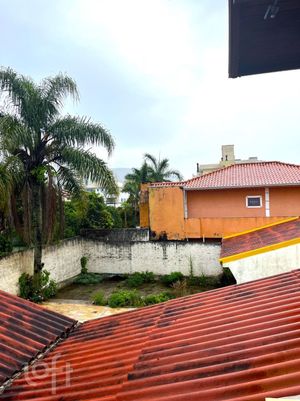 Image 17 - 849022