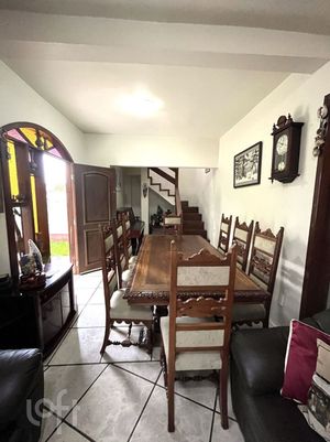 Image 12 - 849022