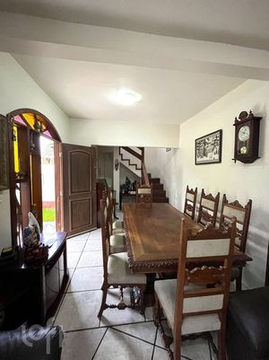 Image 10 - 849022