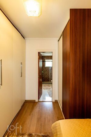 Image 24 - 849086