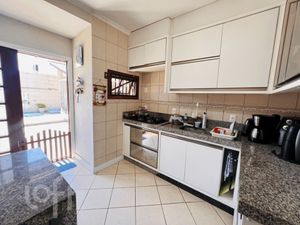 Image 4 - 849643