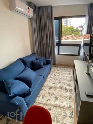 Image 6 - 849679
