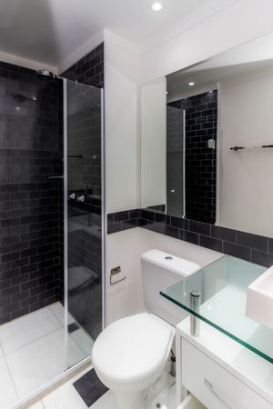 Image 19 - 849693