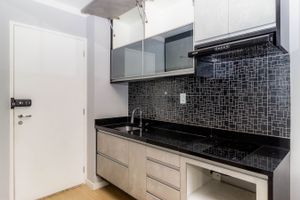 Image 11 - 849693