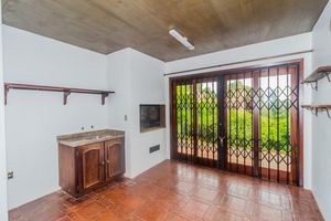 Image 36 - 849757
