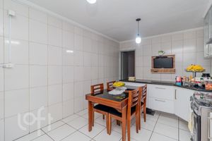 Image 7 - 849763