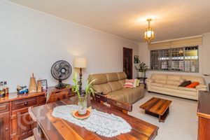 Image 1 - 849763
