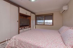 Image 11 - 849770