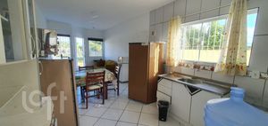 Image 9 - 849783