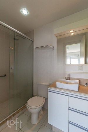 Image 19 - 849804