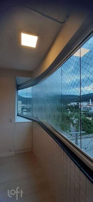 Image 9 - 849842