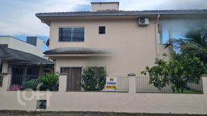 Image 1 - 849874