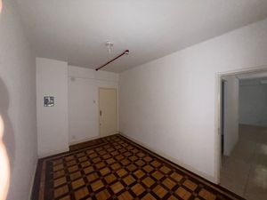 Image 6 - 849908