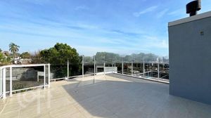 Image 4 - 849925
