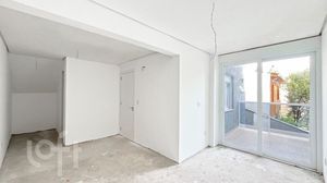 Image 27 - 849925