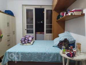 Image 3 - 849936