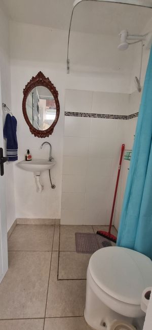 Image 9 - 849943