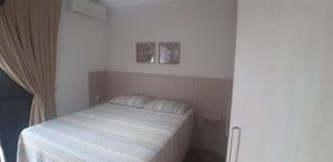 Image 7 - 849975