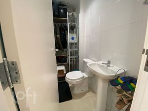 Image 9 - 849978