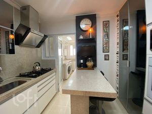 Image 7 - 849978
