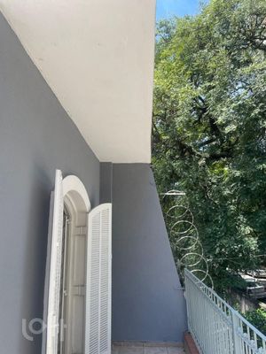Image 11 - 849979