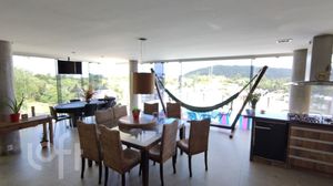 Image 3 - 849989