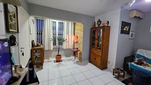 Image 11 - 849994