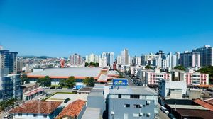 Image 5 - 850011