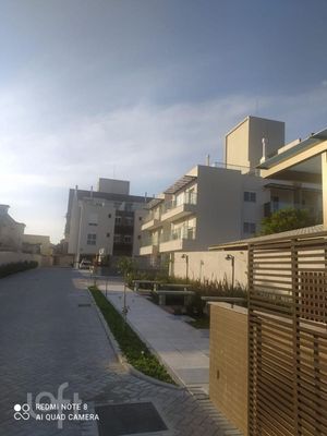 Image 23 - 850014