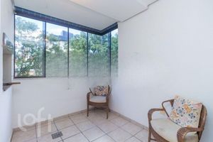 Image 34 - 850022