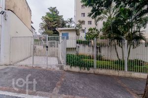 Image 44 - 850058