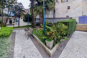 Image 20 - 850058